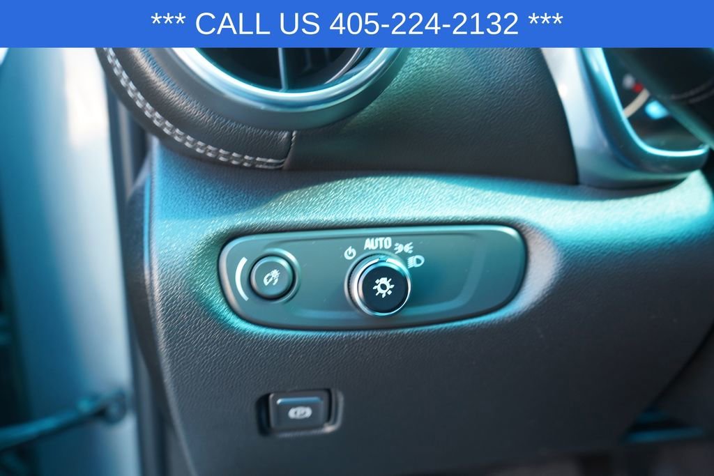 Used 2025 Sterling Gray Metallic Chevrolet 2LT image 33