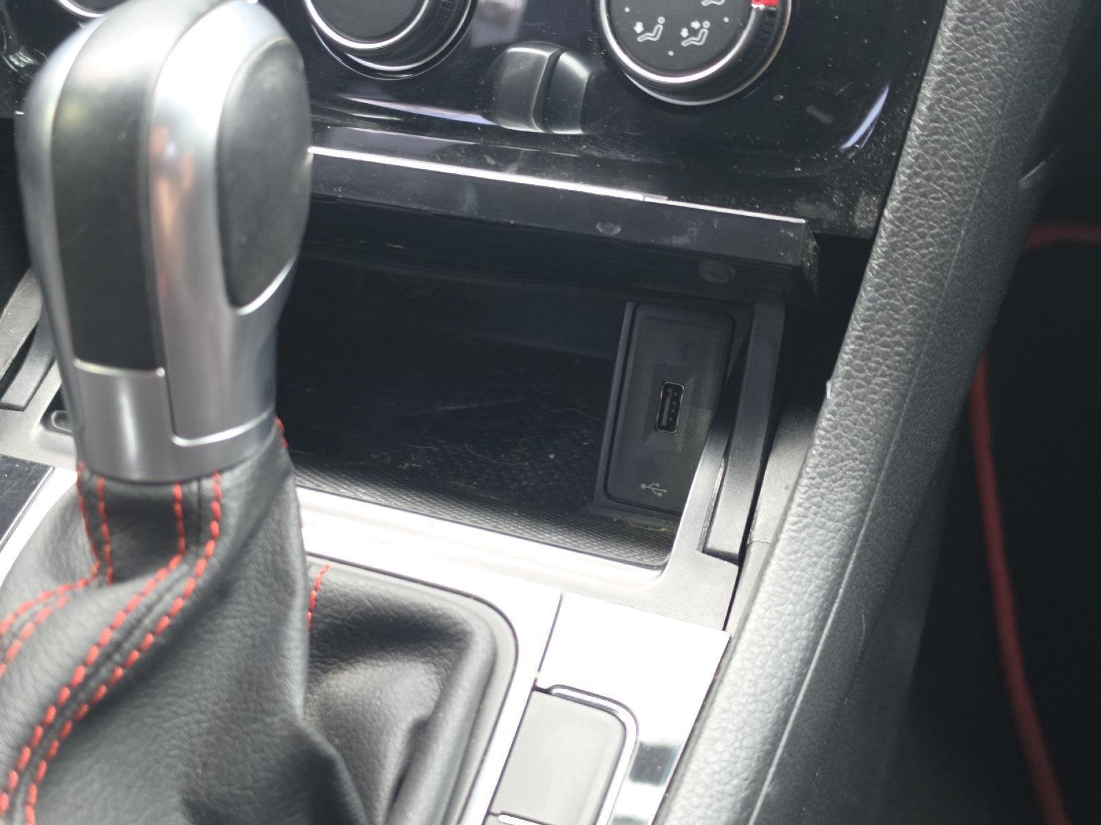 Used 2018 Night Blue Metallic Volkswagen S image 25