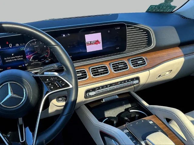 Used 2025 White Mercedes-Benz GLE 350 image 12