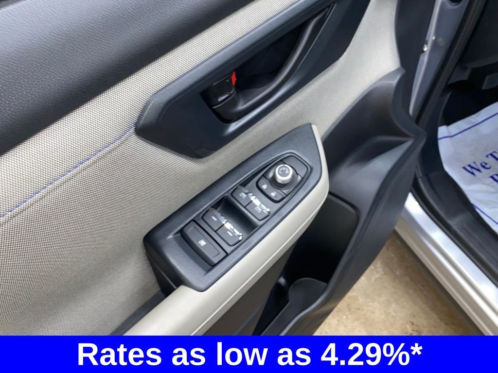 2025 Subaru Forester Premium - Photo 11