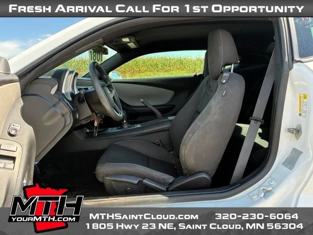 Used 2014 White Chevrolet 1LS image 9