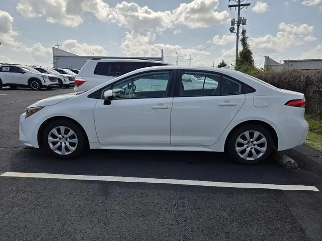 Used 2020 Toyota Corolla LE with VIN 5YFEPRAE8LP027649 for sale in North Little Rock, AR