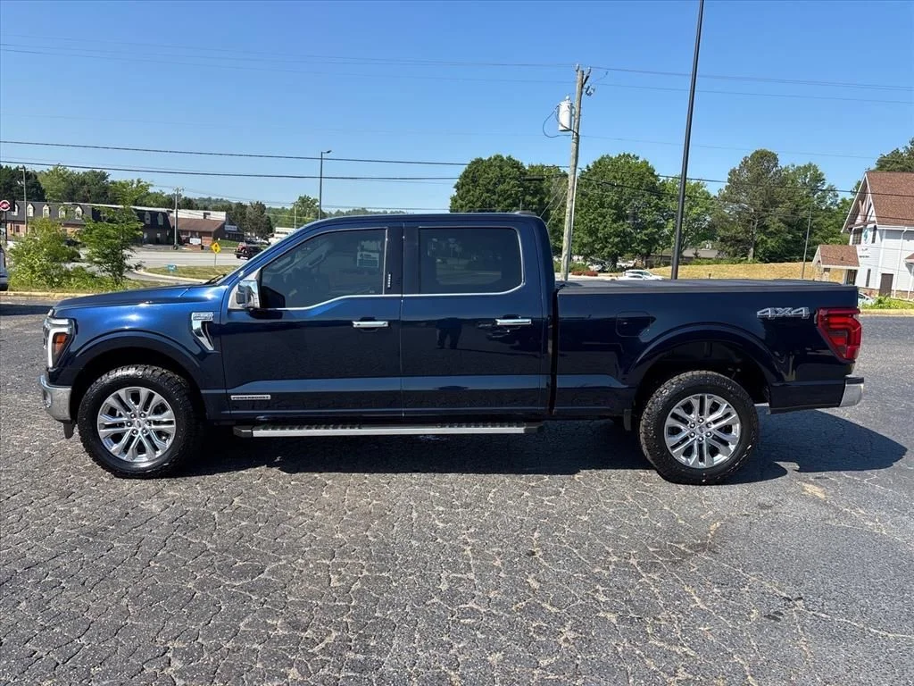 Used 2024 Blue Ford Lariat image 4