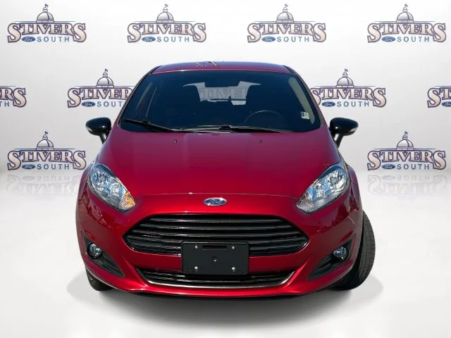 Used 2016 Red Ford SE image 6