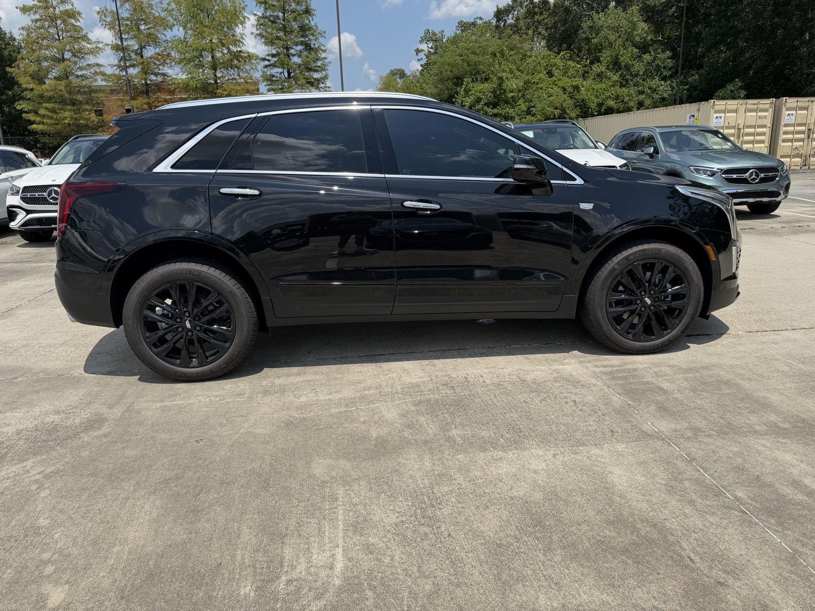 Used 2026 Stellar Black Metallic Cadillac FWD Luxury image 27