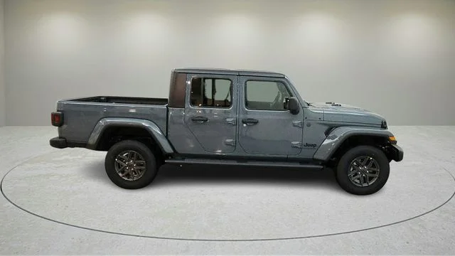 New 2026 Anvil Clear-Coat Exterior Paint Jeep Sport S image 11