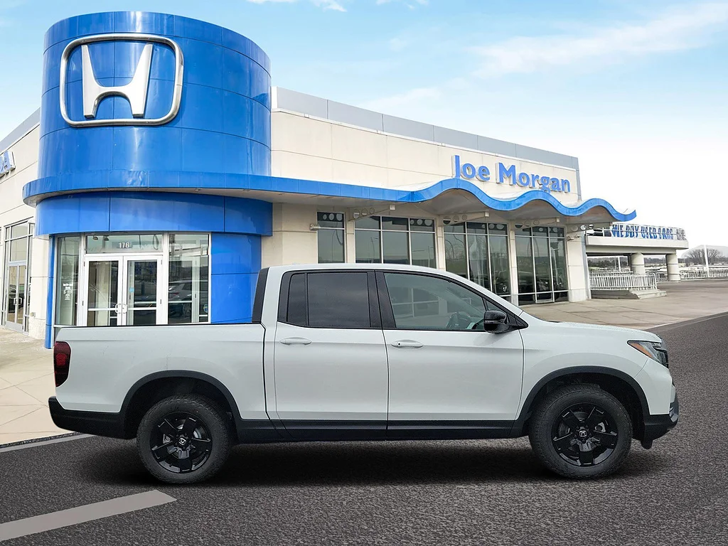 New 2026 Platinum White Pearl Honda Black Edition image 3