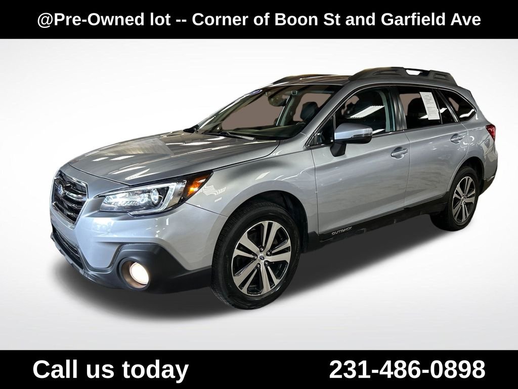 Used 2019 Silver Subaru 2.5i image 1