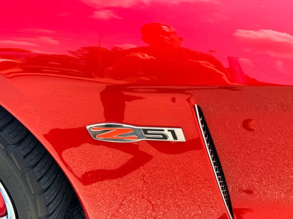 Used 2006 Victory Red Chevrolet 2DR CPE image 22