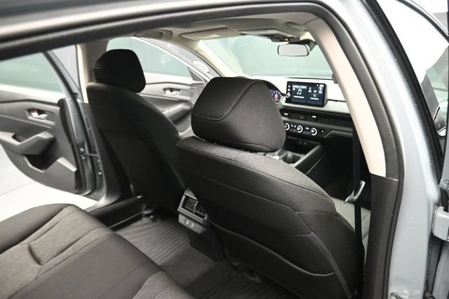 Certified Used 2026 Urban Gray Pearl Honda SE image 55
