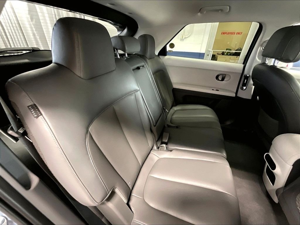 Used 2025 Blue Hyundai SEL image 16