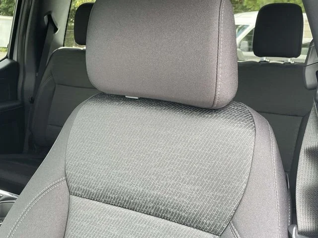 New 2026 Avalanche Ford XLT image 16