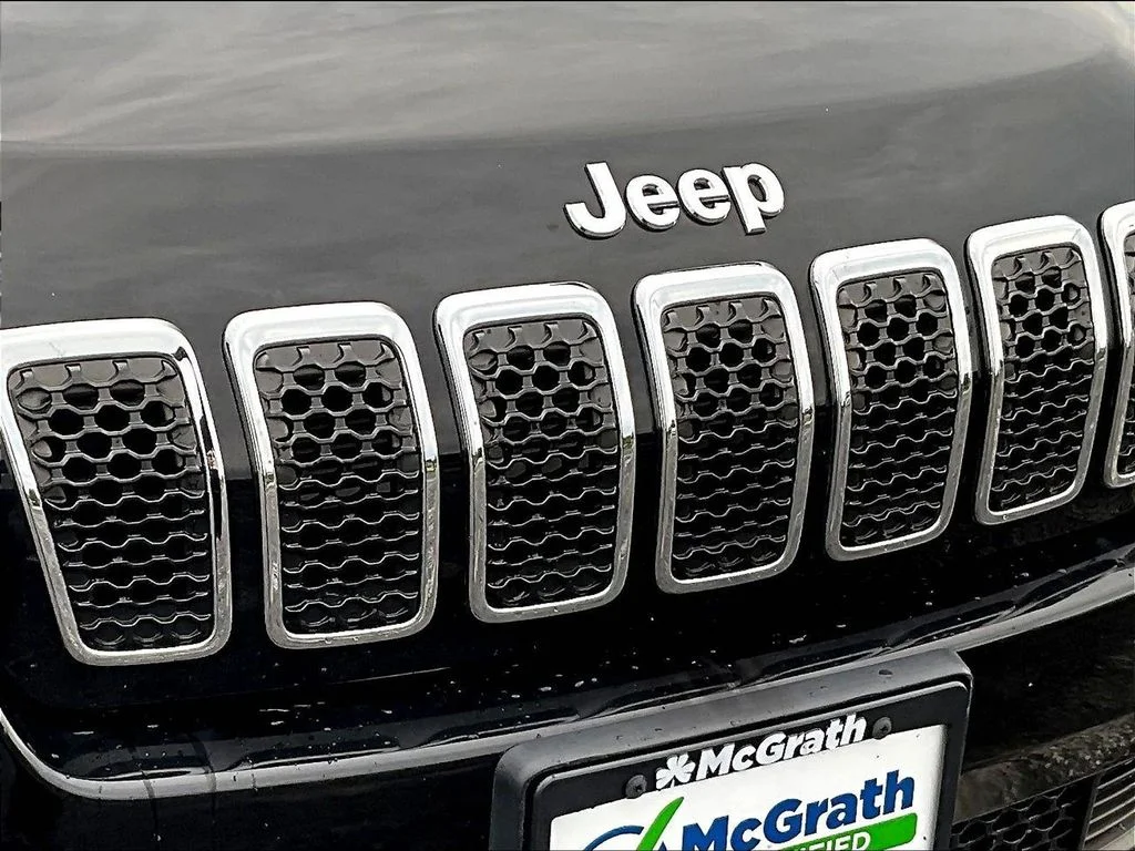 Used 2020 Black Jeep Limited image 35