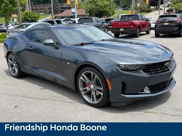 Used 2023 Gray Chevrolet 2LT image 3
