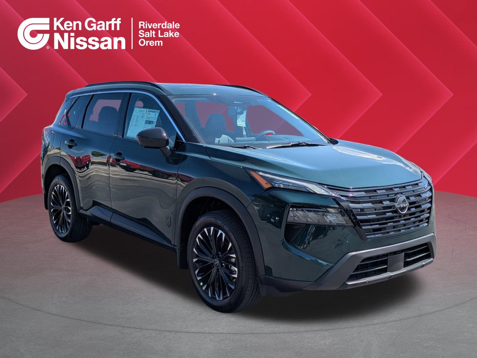 2026 Nissan Rogue Dark Armor AWD's photo