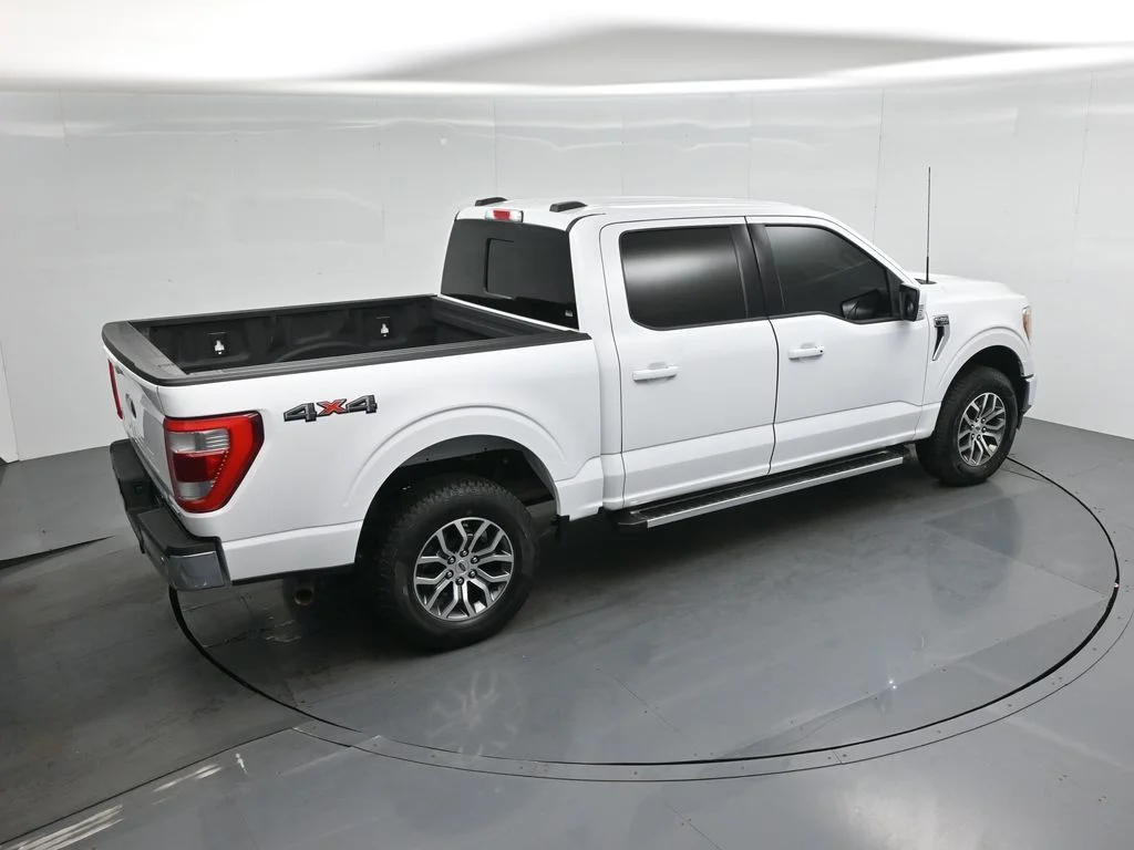 Certified Used 2022 White Ford Lariat image 39
