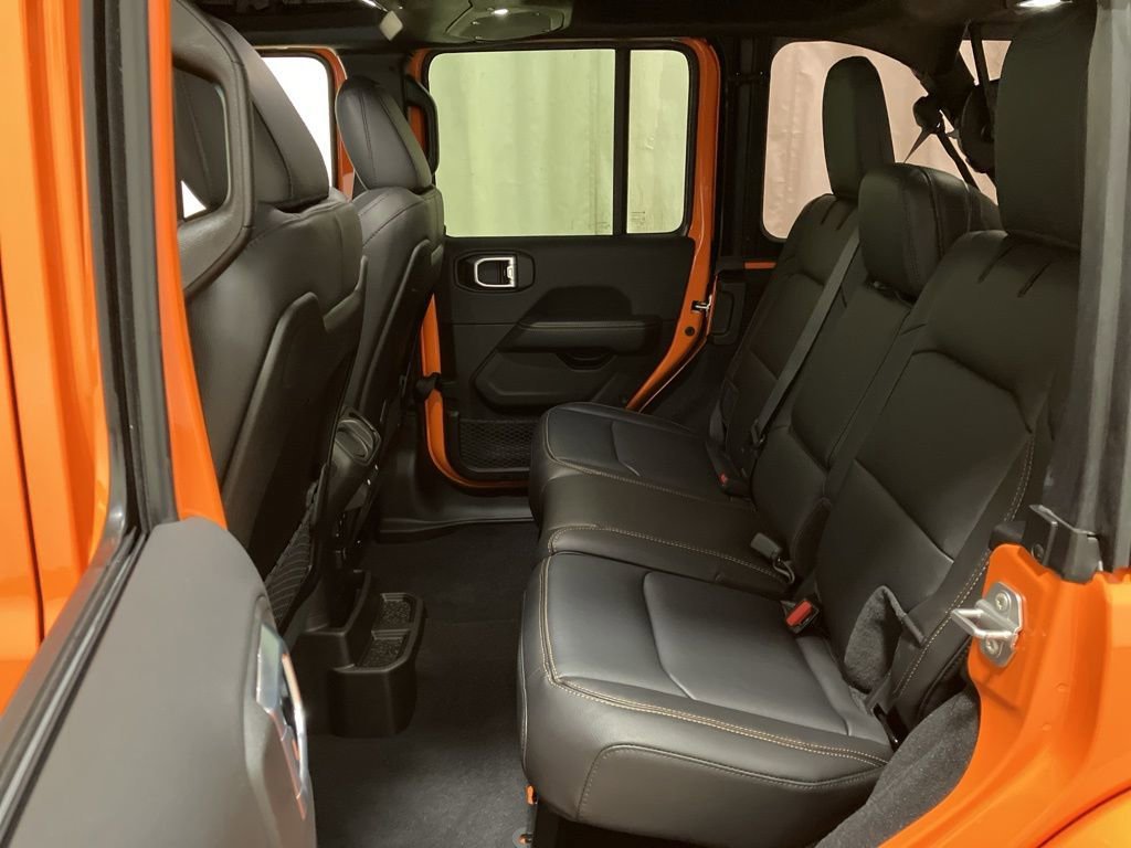 New 2026 Joose Exterior Paint Jeep Sahara image 14