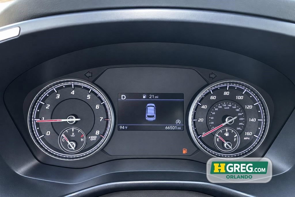 Used 2023 Quartz White Hyundai SEL image 10