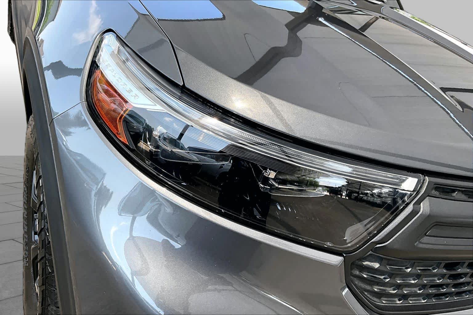 Used 2022 Carbonized Gray Metallic Ford Timberline image 28