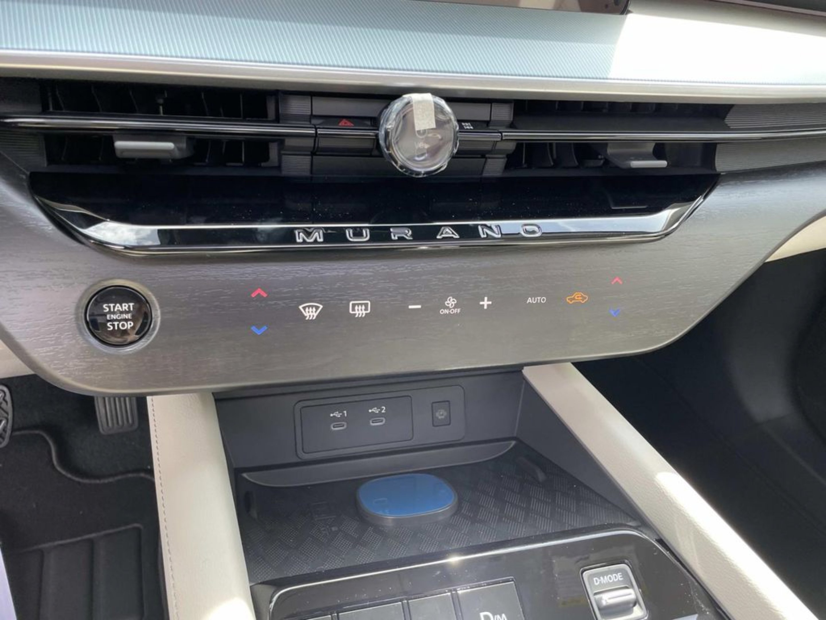 New 2026 Everest White Pearl TriCoat Nissan SL image 26