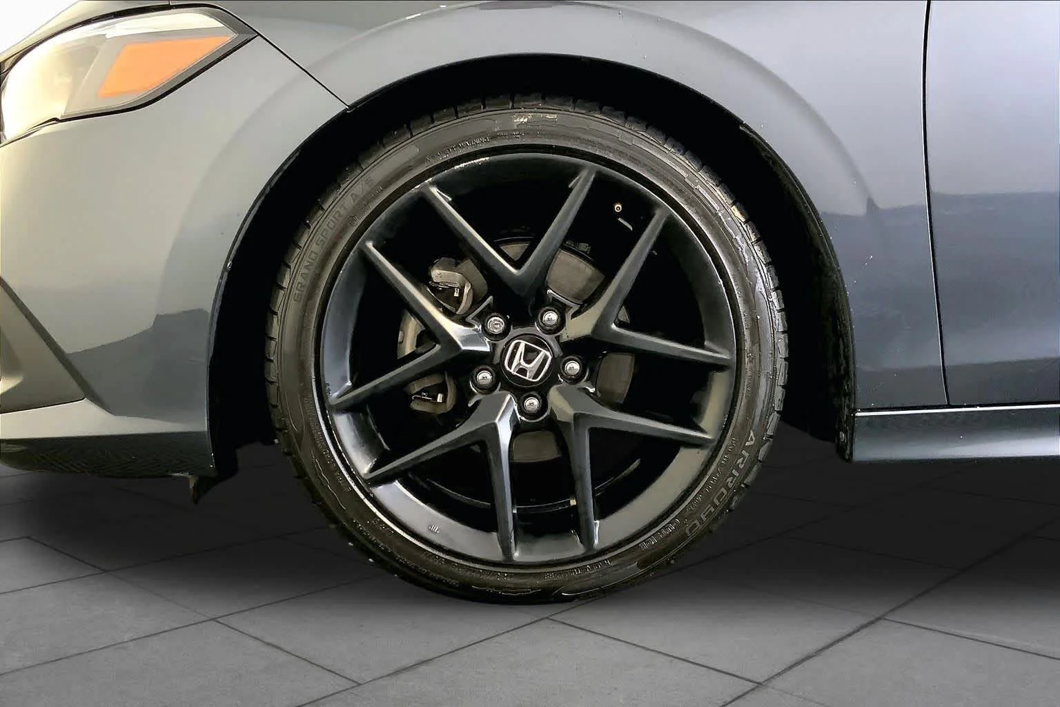 Used 2024 Meteorite Gray Metallic Honda Sport image 11