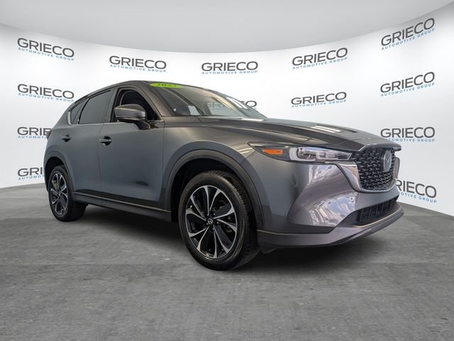 2023 Mazda CX-5 S Premium package