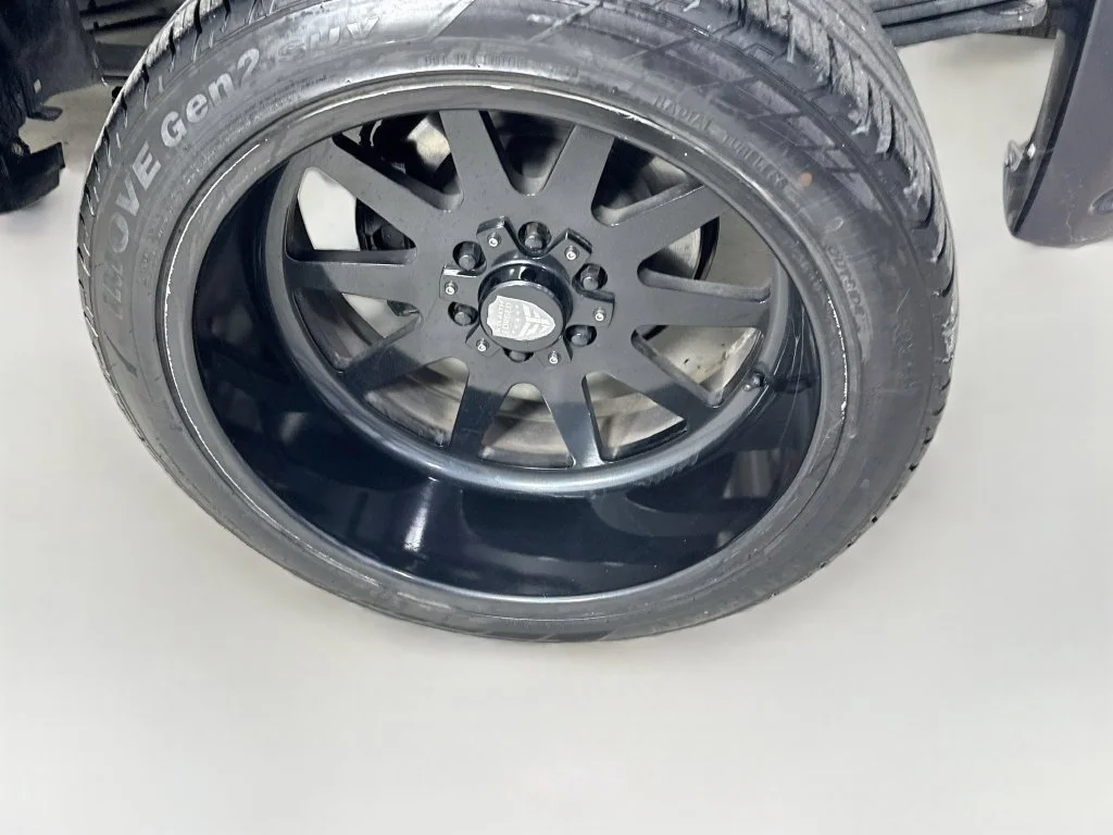 Used 2018 Black Chevrolet Custom image 35