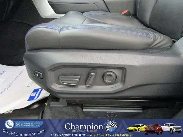 Photo 33