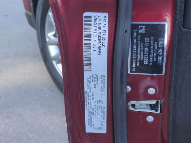 Used 2021 Red Jeep Latitude Lux image 26