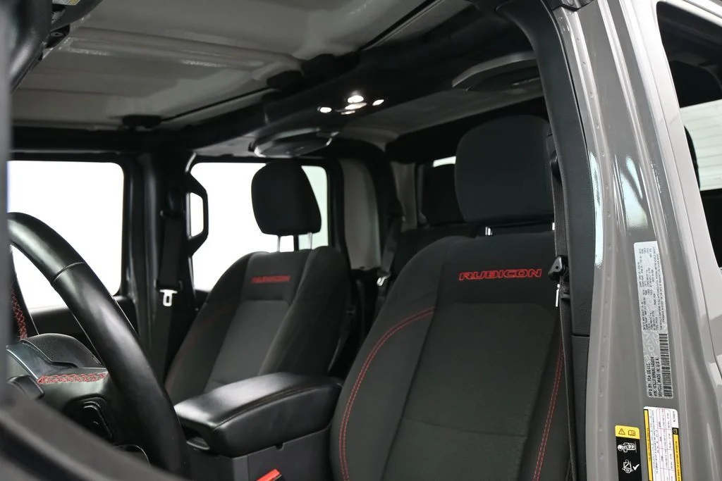 Used 2022 Sting-Gray Clearcoat Jeep Rubicon image 10