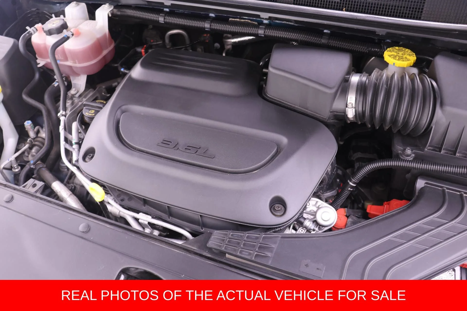 2025 Chrysler Pacifica Limited - Photo 17