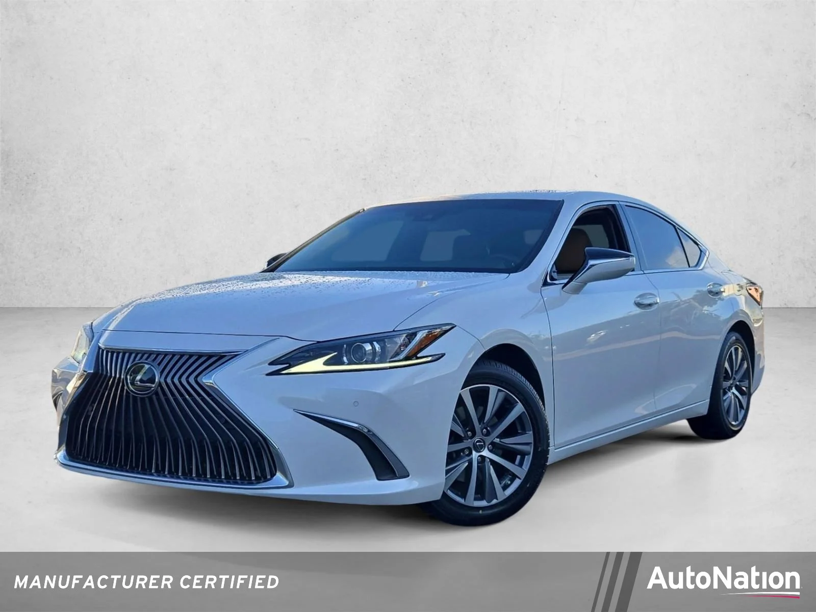 Used 2021 Eminent White Pearl Lexus ES 350 image 1