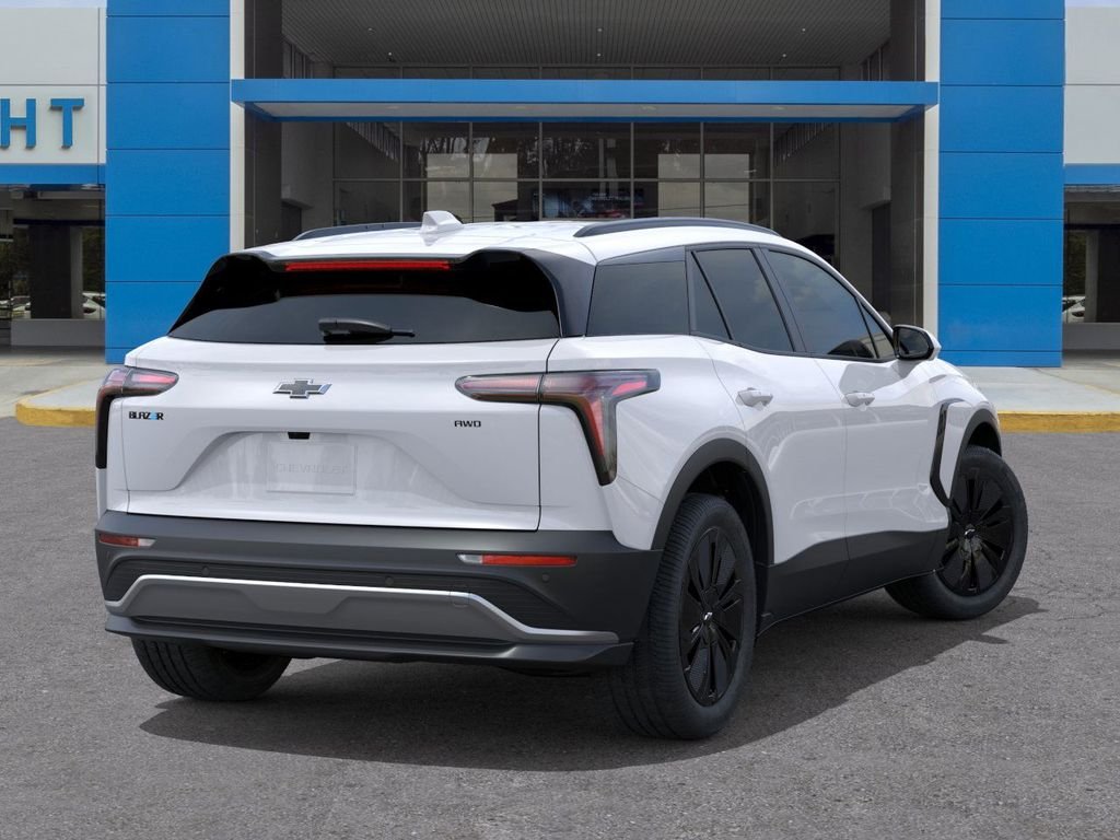 New 2026 Summit White Chevrolet LT image 4