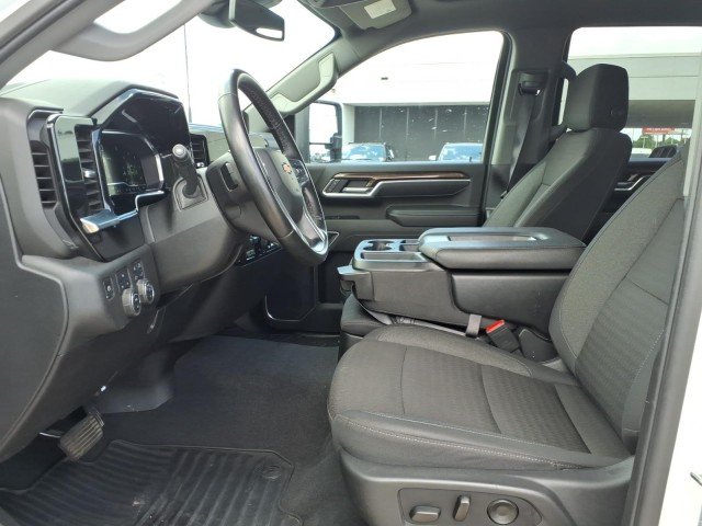 Certified Used 2025 Summit White Chevrolet LT DRW image 17