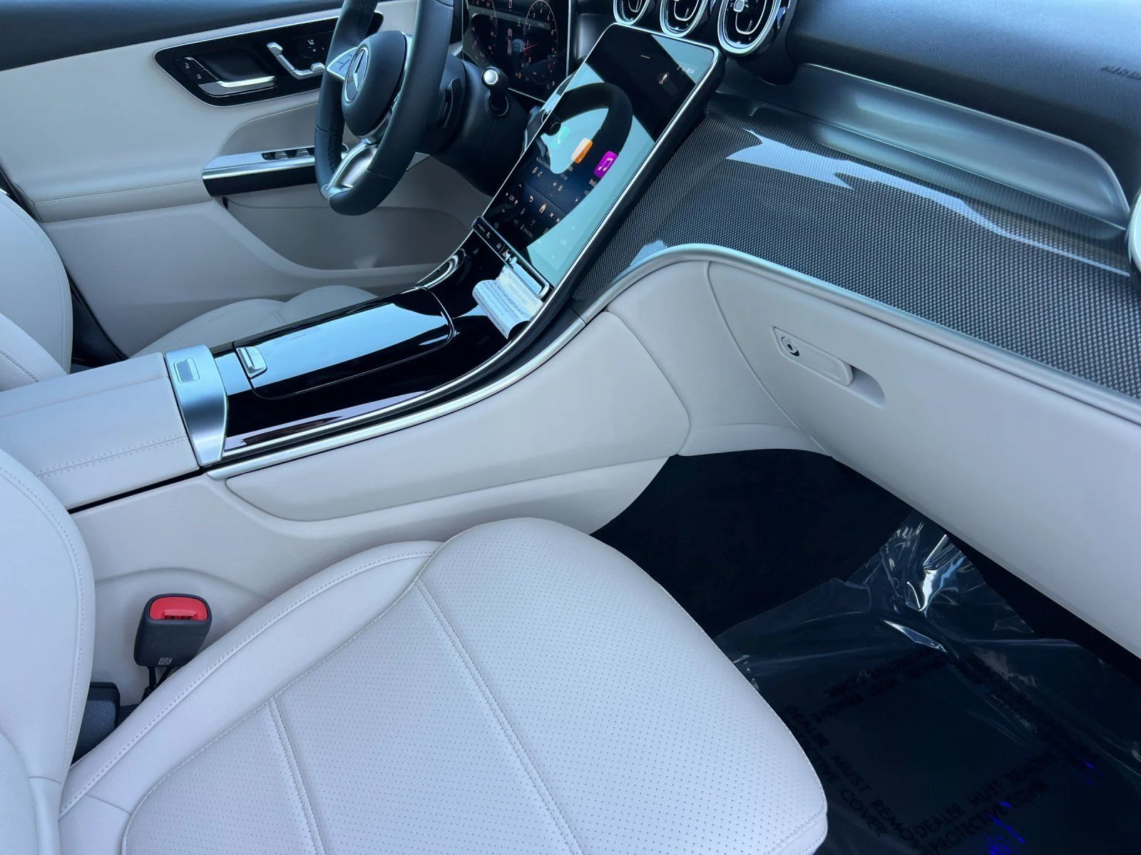 New 2026 Gray Mercedes-Benz GLC 300 image 18