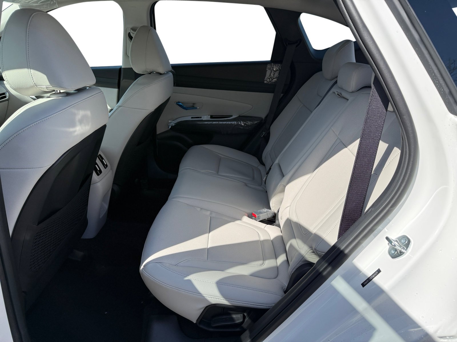 2026 Hyundai Tucson Limited - Photo 16