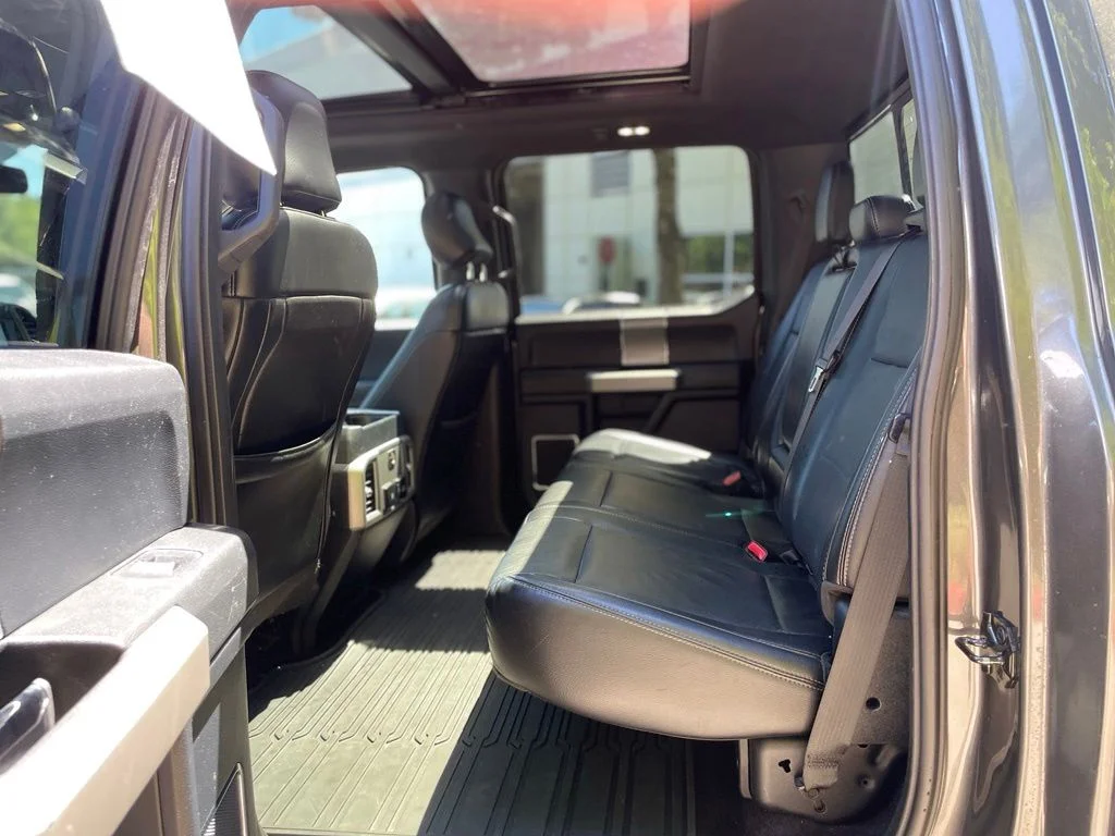Used 2017 Magnetic Ford Lariat image 21