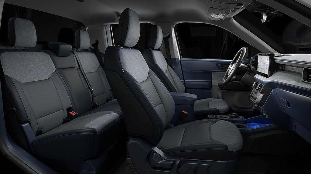 New 2026 Space White Metallic Ford XLT image 6