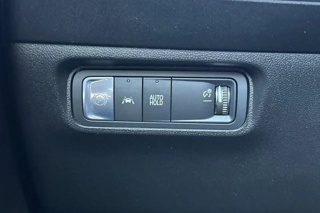 Used 2024  Honda EX image 32