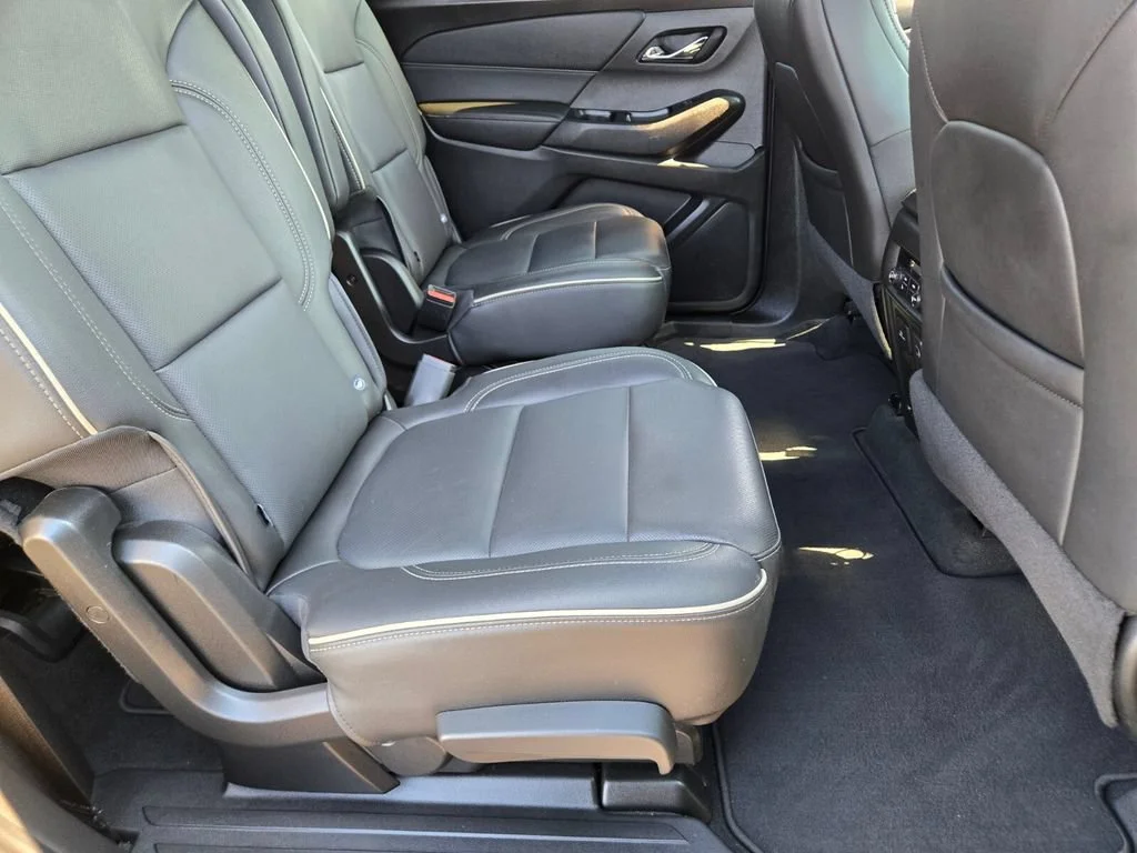 Used 2023 Mosaic Black Metallic Chevrolet Premier image 15