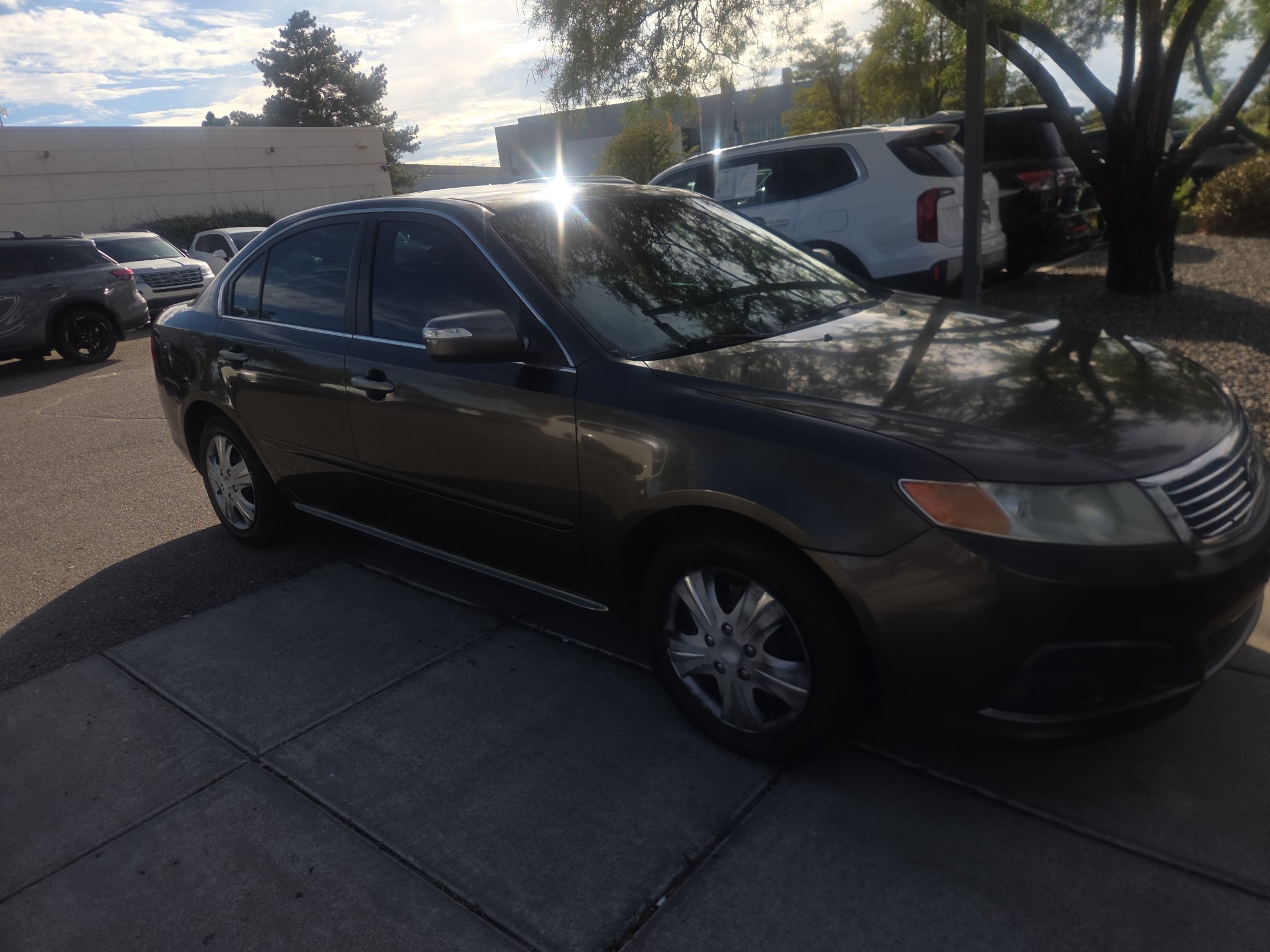 Used 2009  Kia LX image 3