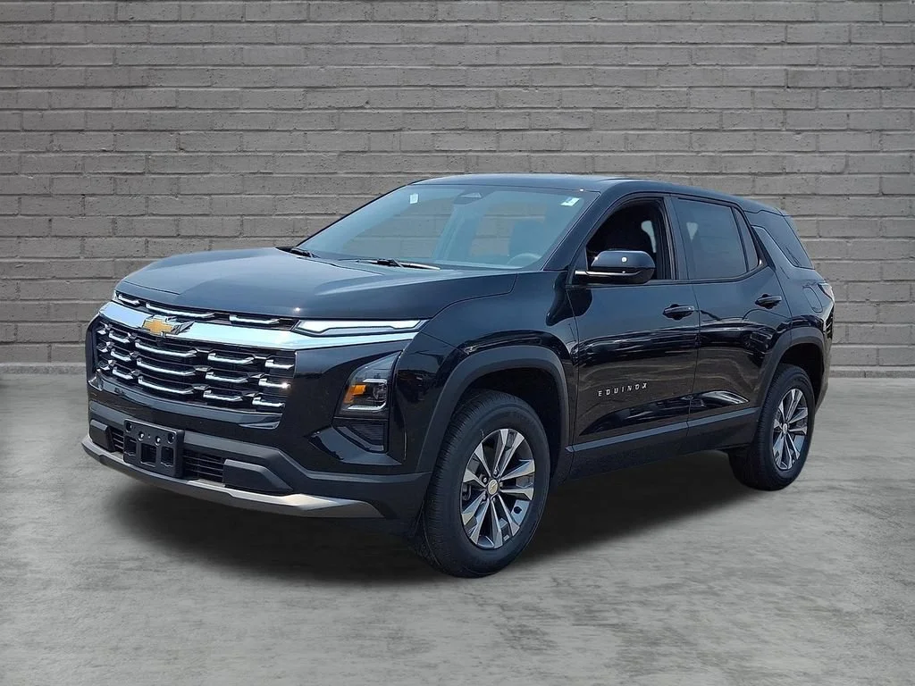 New 2027 Mosaic Black Metallic Chevrolet LT image 4