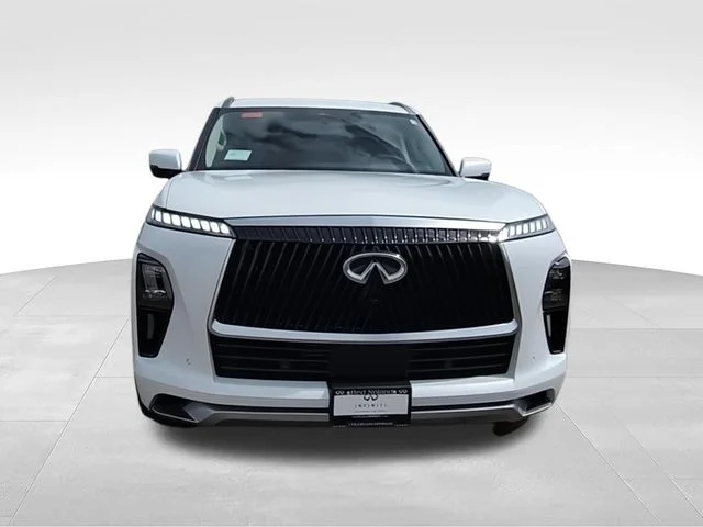 New 2026 RADIANT WHITE INFINITI Luxe 4WD image 3