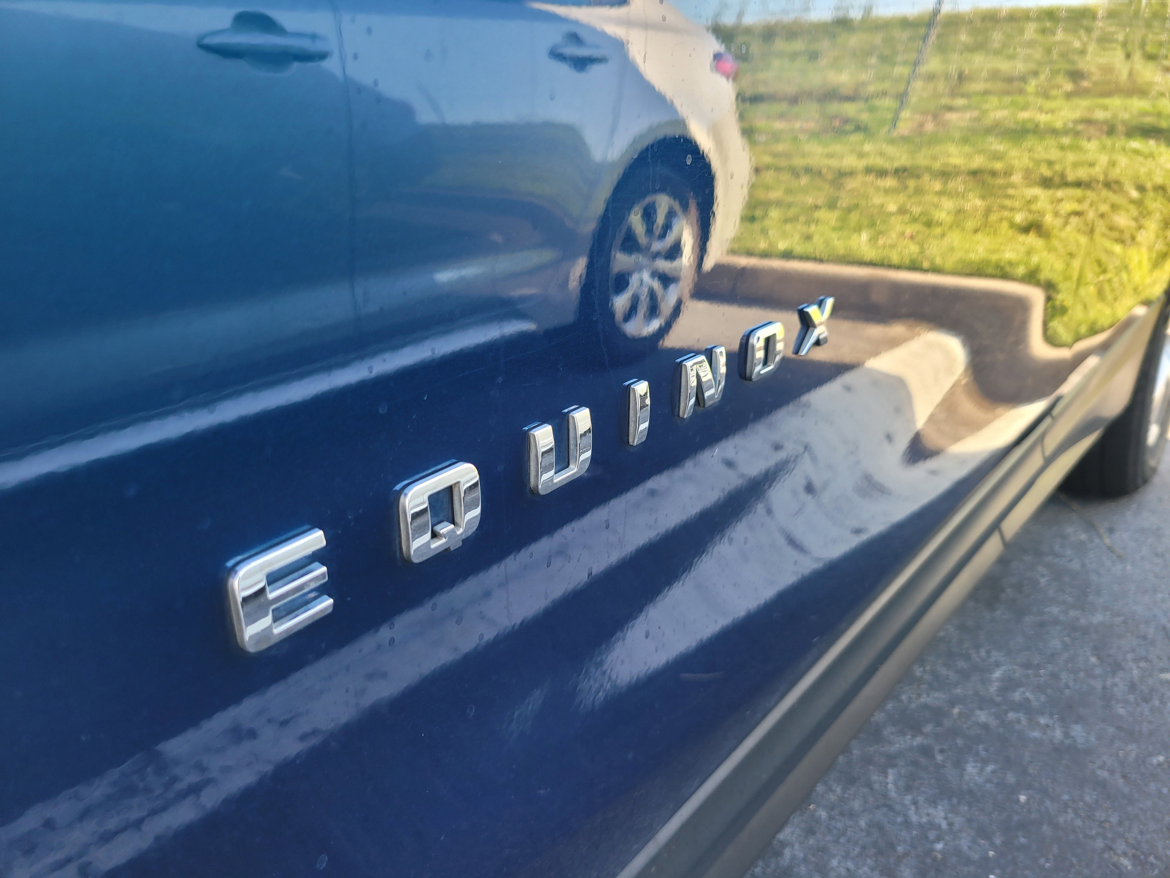 Used 2020 Pacific Blue Metallic Chevrolet Premier image 8
