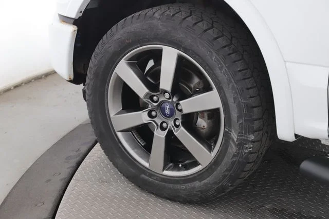 Used 2016 White Ford XLT image 13