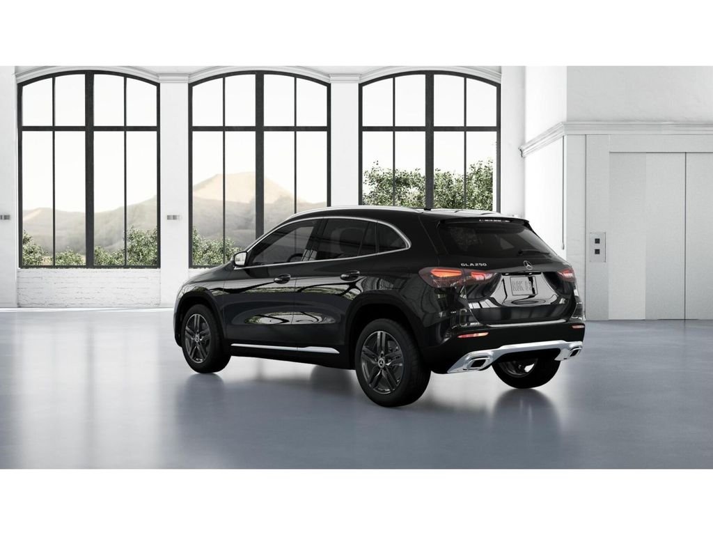 New 2026 Night Black Mercedes-Benz GLA 250 image 29