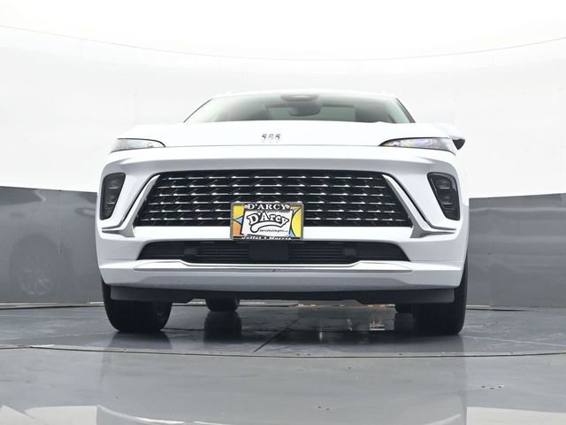 New 2026 Iridescent White Tricoat Buick Avenir image 22
