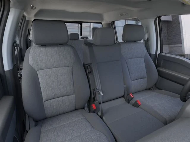 New 2026 Oxford White Ford XL image 32