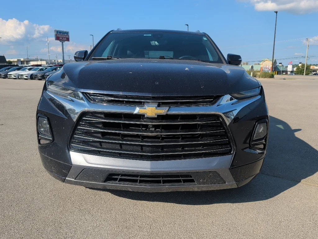 Used 2020 Midnight Blue Metallic Chevrolet Premier image 6