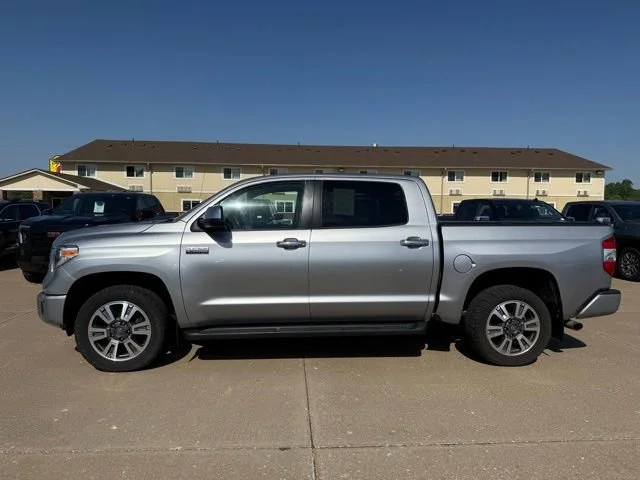 Used 2019 Silver Toyota SR5 image 7